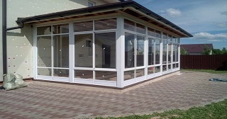 Остекление веранды Курчатов, цена от 10028 руб.